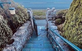Gorwel Is An Art Deco 1930S Villa With Sea Views